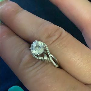 One of a kind 18k white gold ring